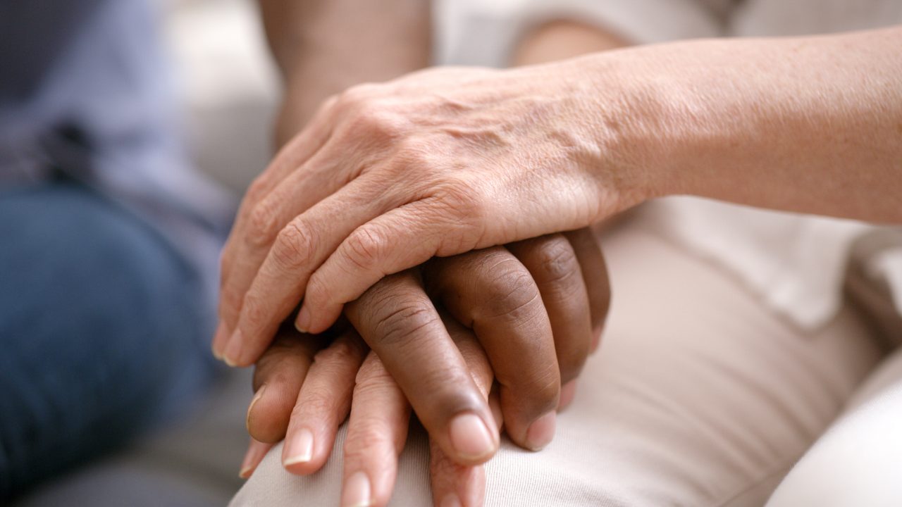 Understanding the Difference Between Grief Counseling and Bereavement ...
