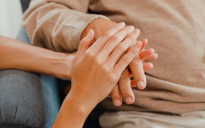 Outpatient or Inpatient Hospice Care: Which One is Right For Your Loved One?